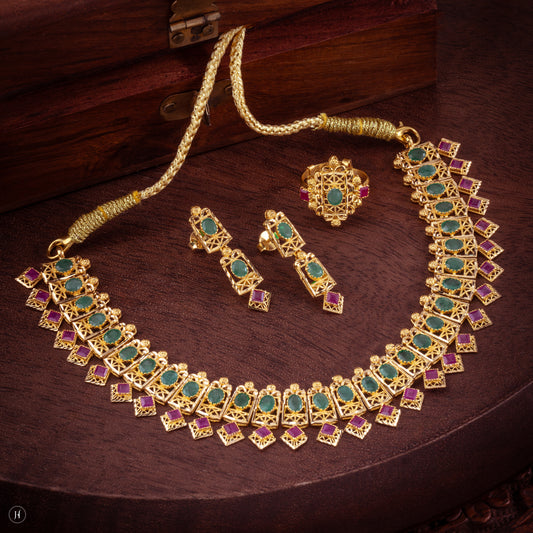 22K 916 Yellow Gold Hyderabadi Symmetrical bridal Gemstone Choker Set for ladies