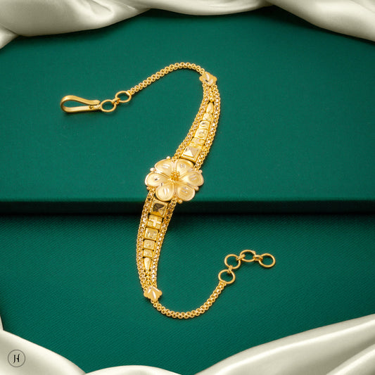 22K Yellow Gold Elegant traditional Flower Bracelet for Indian and Pakistani women in UAE