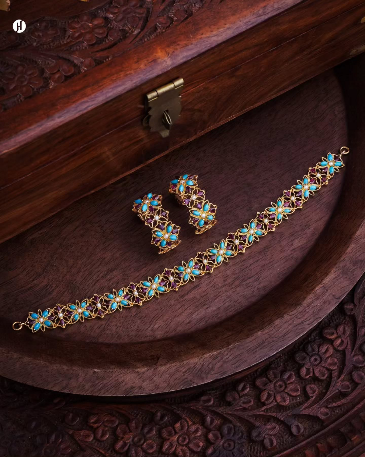 21K Yellow Gold Pakistani Turquoise, Ruby & Pearl Floral Necklace Set