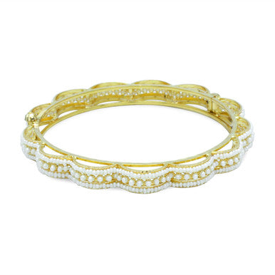 21K Yellow Gold Bahraini Pearl Dome Bangle