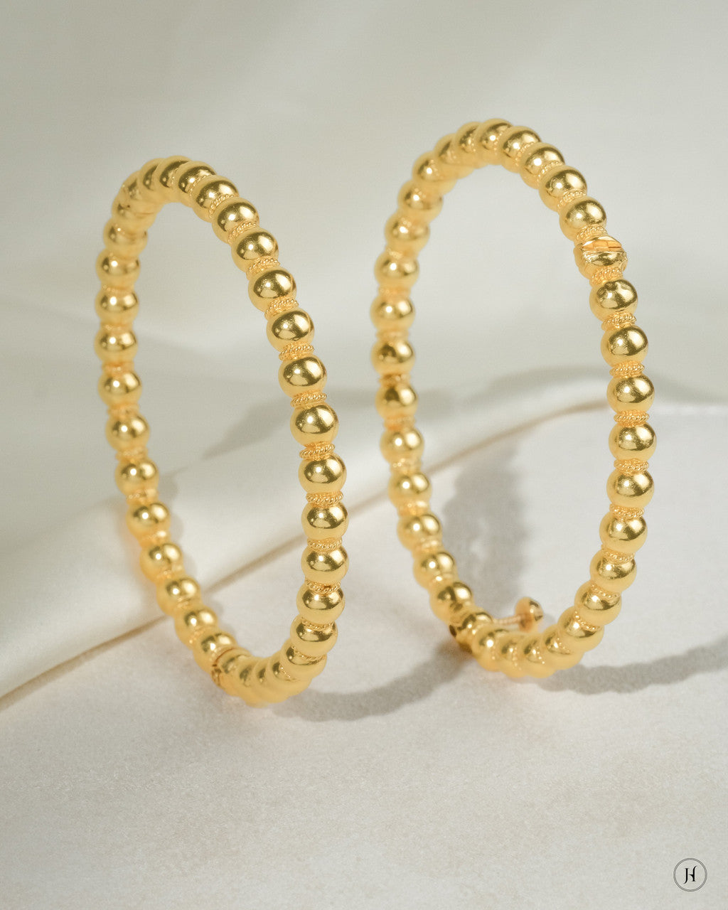 21K Yellow Gold Khaleeji Ball Screw Bangle