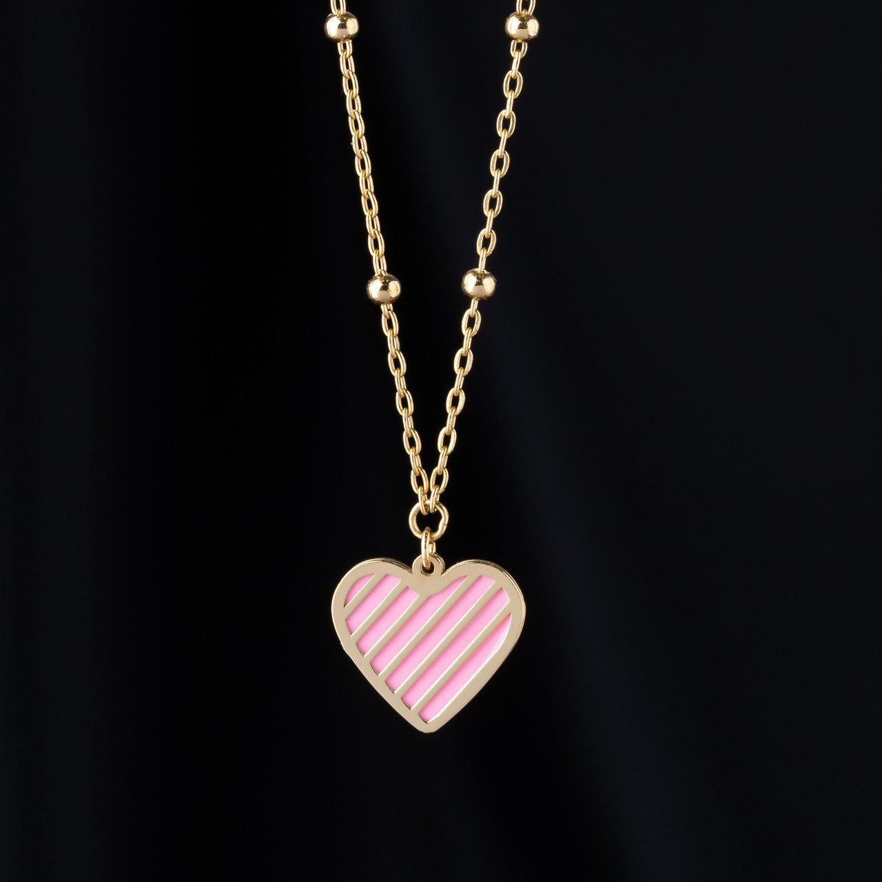 18K Yellow Gold Pink-Heart Baby Necklace
BABY JEWELLERY DUBAI
GOLD BABY JEWELLERY SET
SHARJAH GOLD SOUQ
GOLD GIFT FOR BABY GIRL