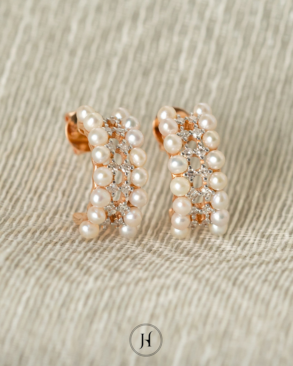 18K Rose Gold Round Pearl Diamond Earrings