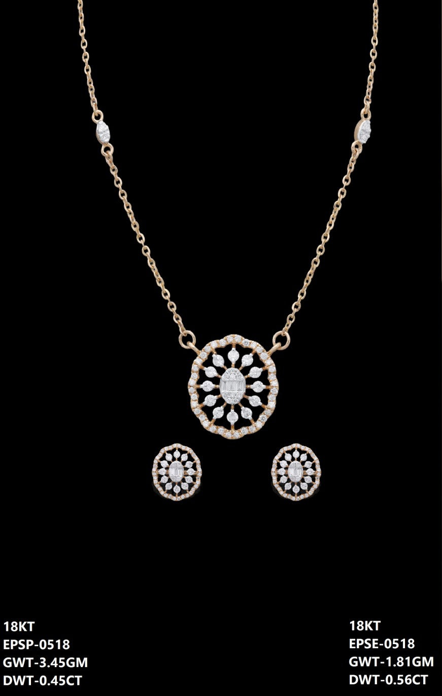 18Karat Yellow Gold Italian Diamond Oval Medallion Necklace Set
