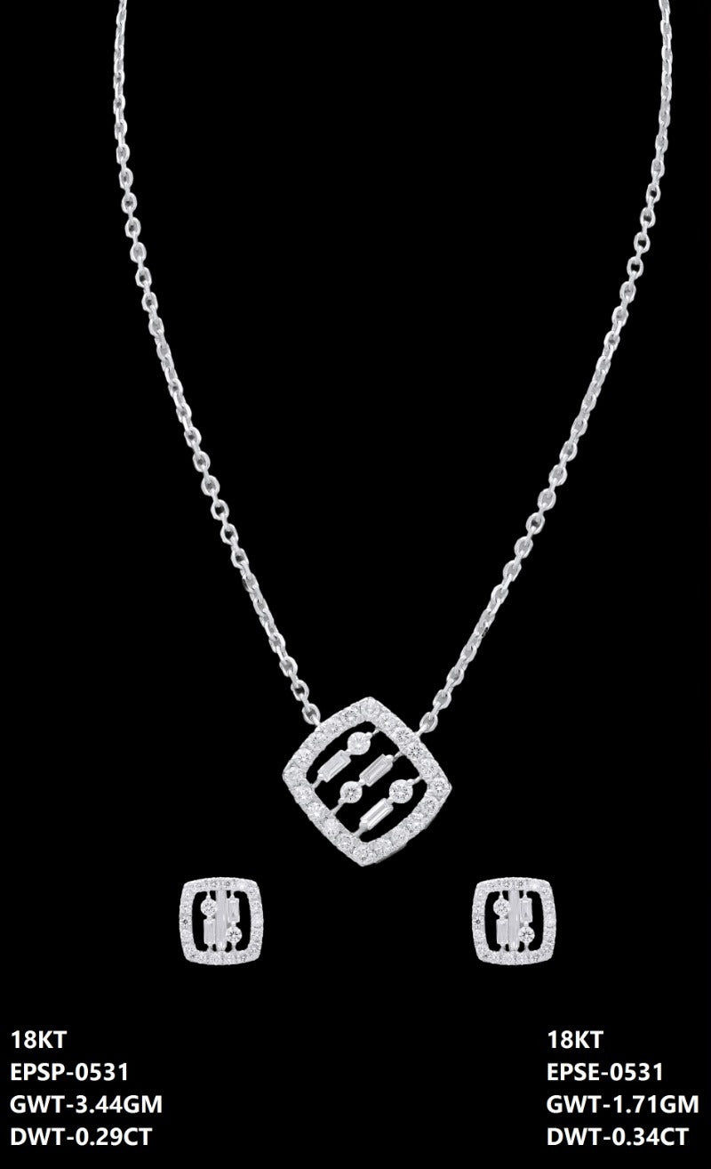 18Karat White Gold Italian Diamond Cushion Necklace Set