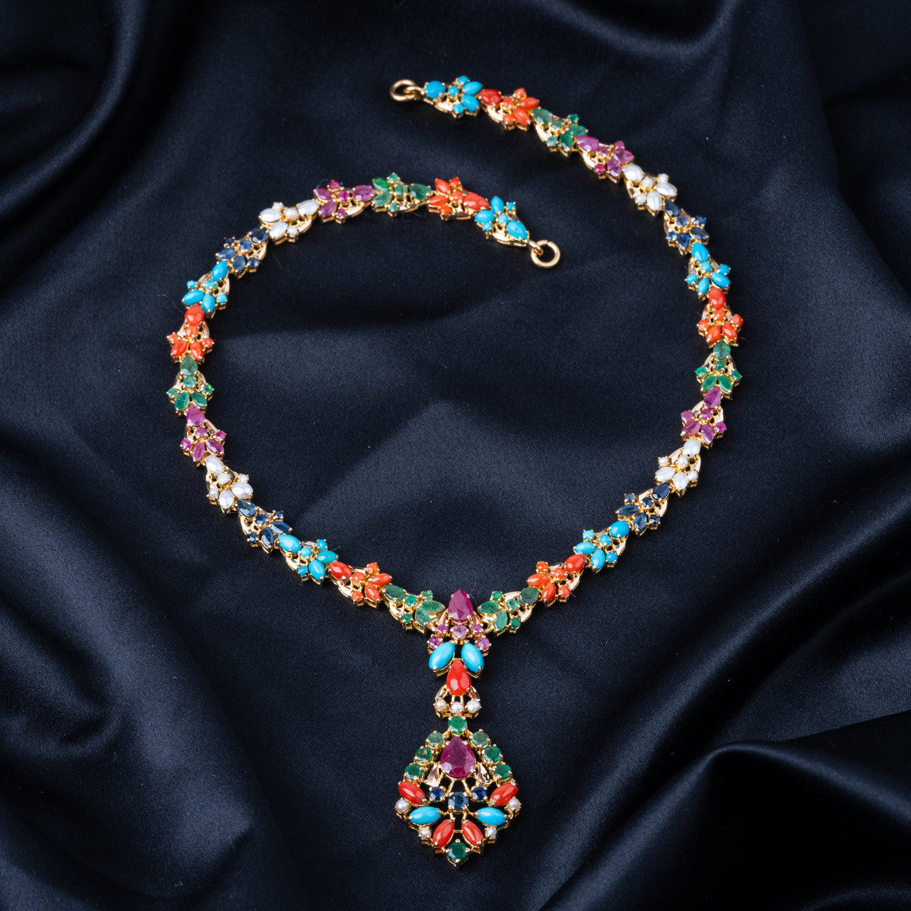 21K Yellow Gold Pakistani Multicolor Semi-precious Collar Necklace