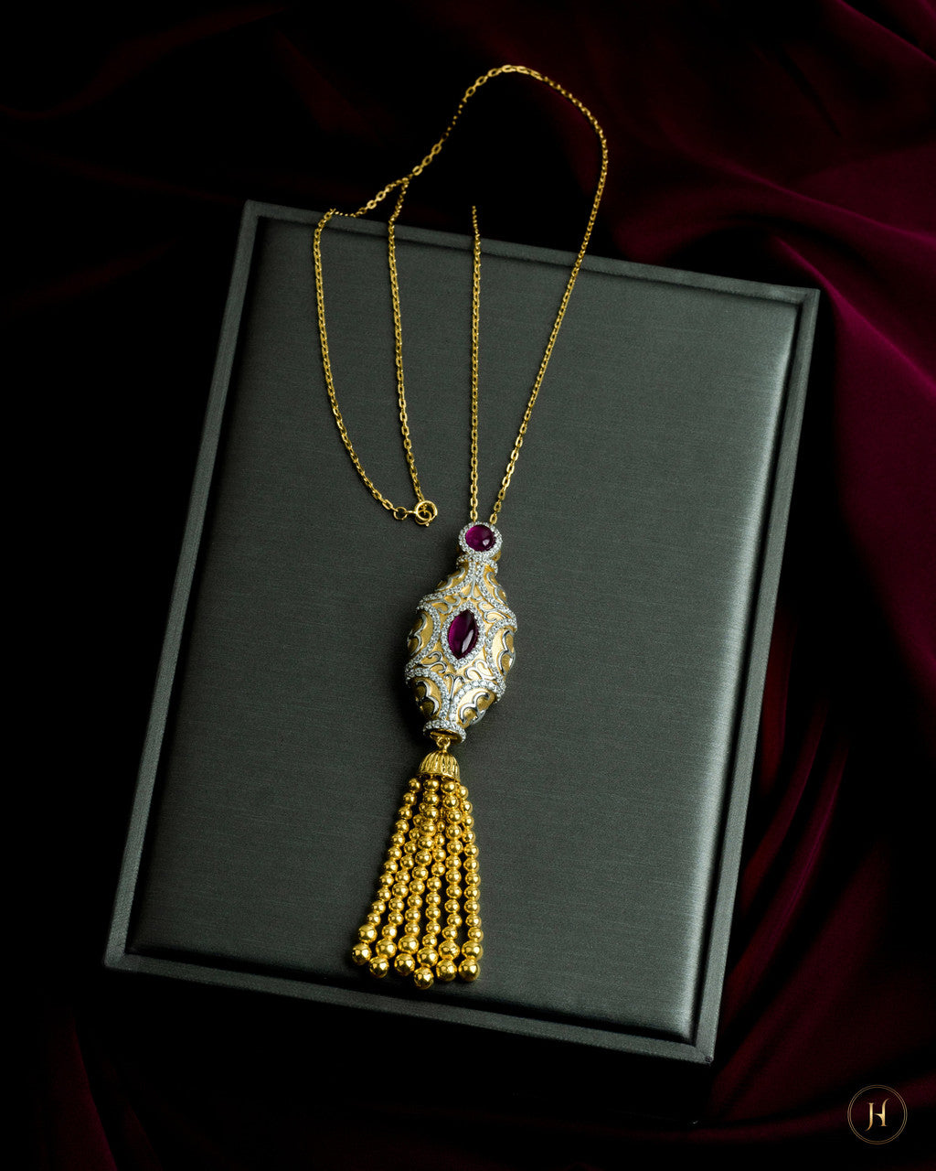 21K Yellow Gold Bahraini Red Tassel Necklace