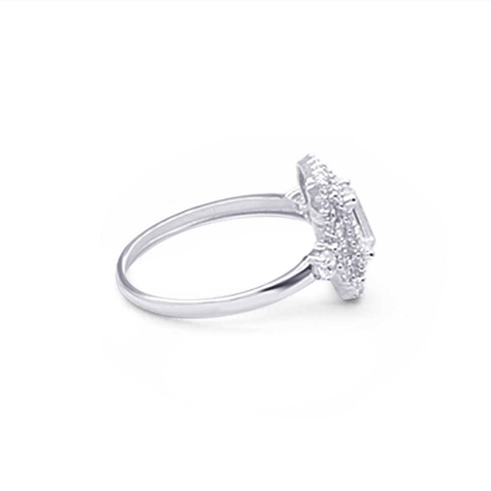 Side profile of 18K White Gold Italian Radiant ring