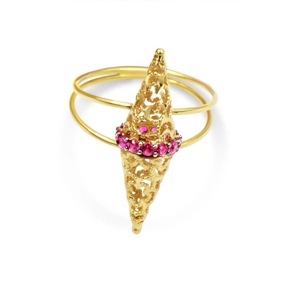 18K yellow gold Arabic Cone Pink Gemstone ring