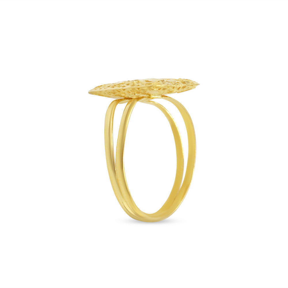 Side profile of 21K yellow gold Bahraini ring