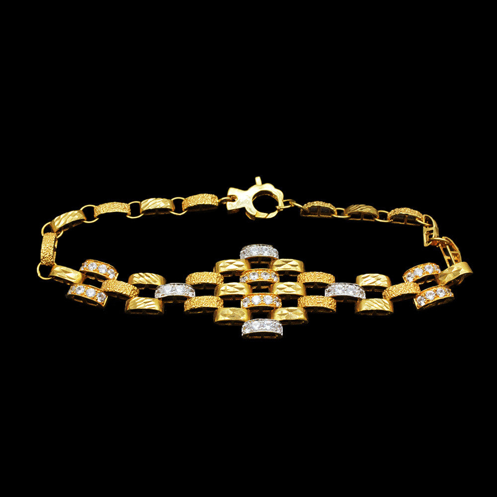 21K Yellow Gold Saudi Hit and Miss lobster clasp bracelet