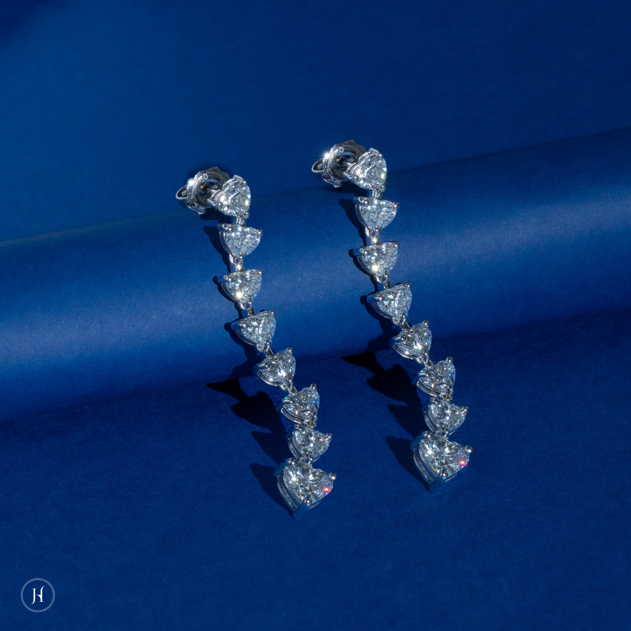 18K White Gold Lab Grown Diamonds Heart Drop Earrings