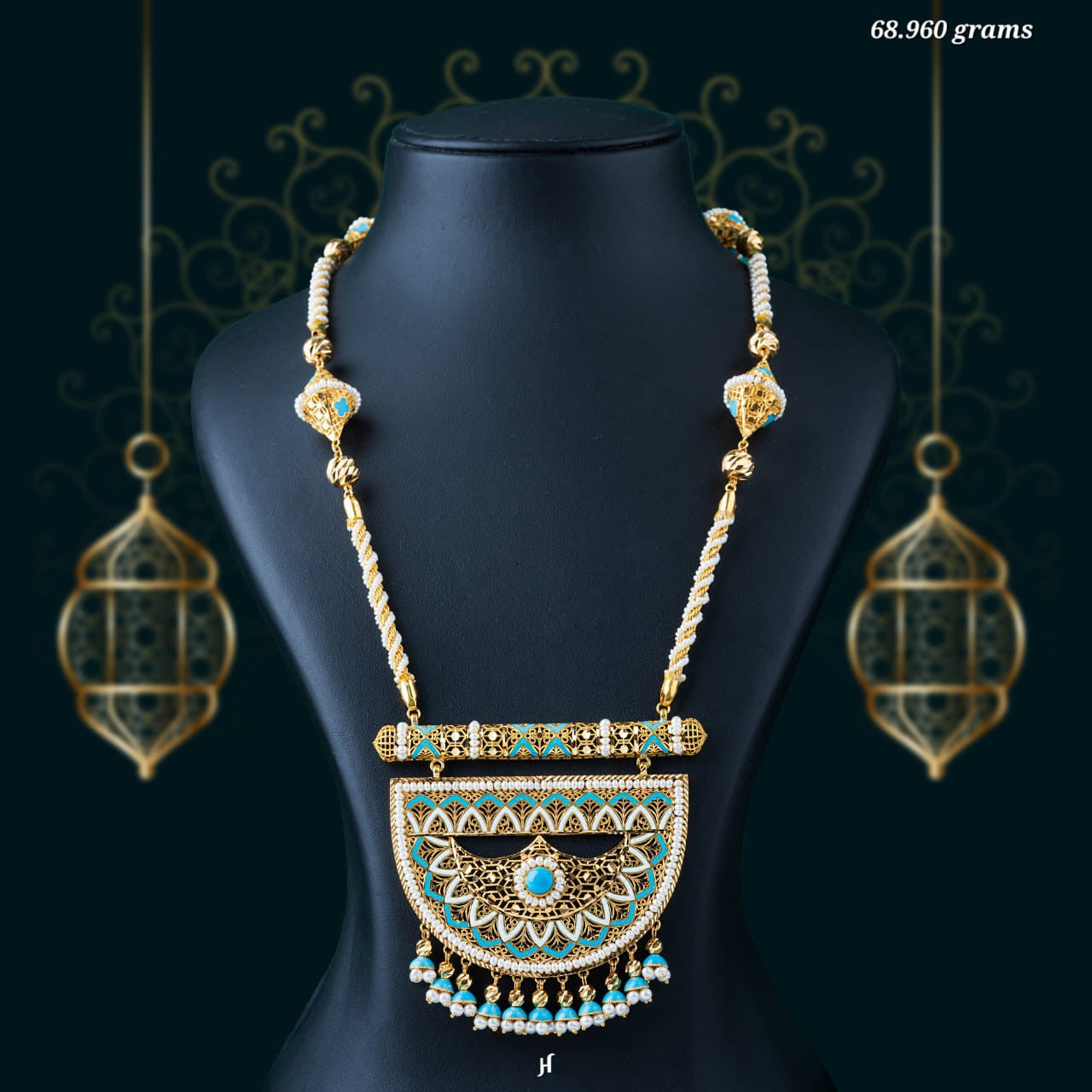 21K Yellow Gold Bahraini Turquoise and Pearl Necklace