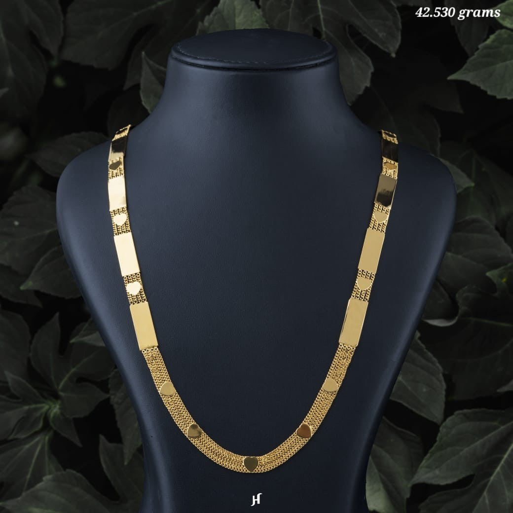 21K Yellow Gold Bahraini Heart Necklace