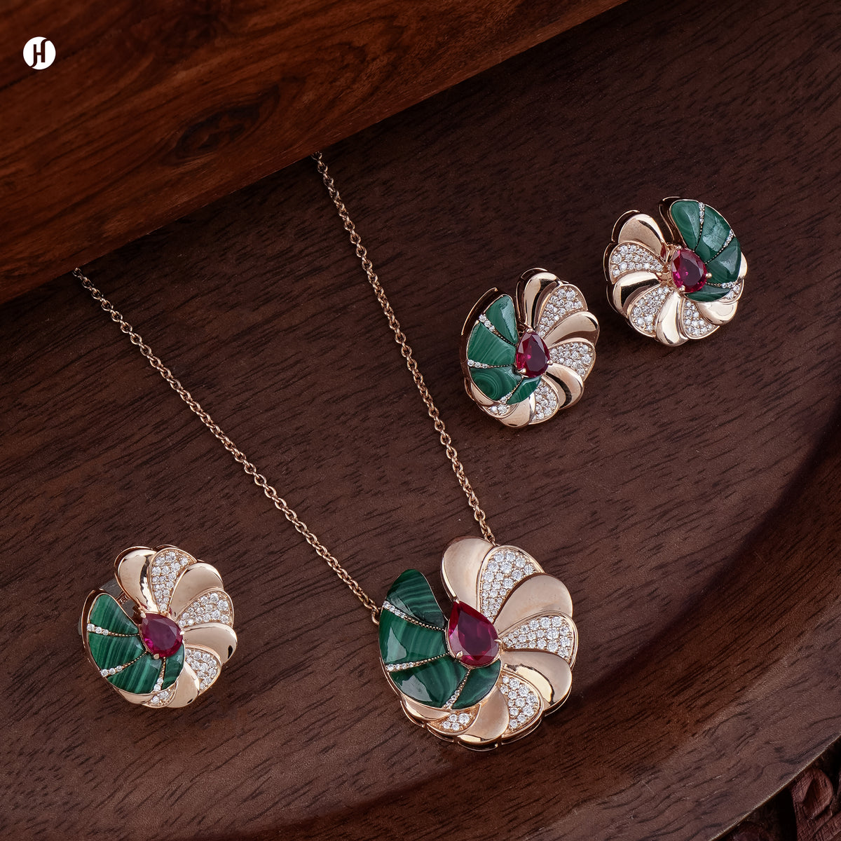 18K Rose Gold Italian Malachite, Mother of Pearl & Ruby Flower Necklace Set