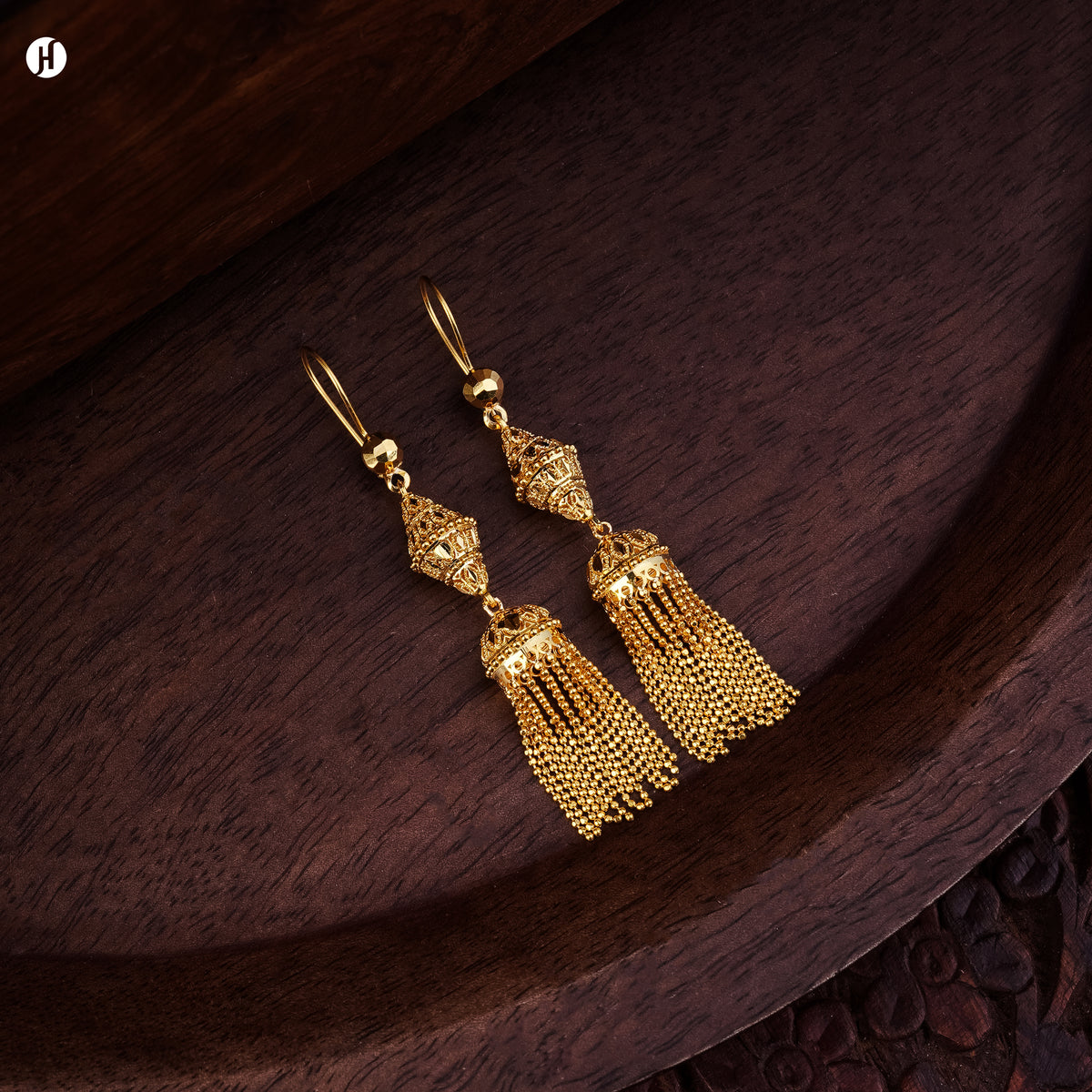 21K Yellow Gold Bahraini Dual Tassel Pendant Necklace Set