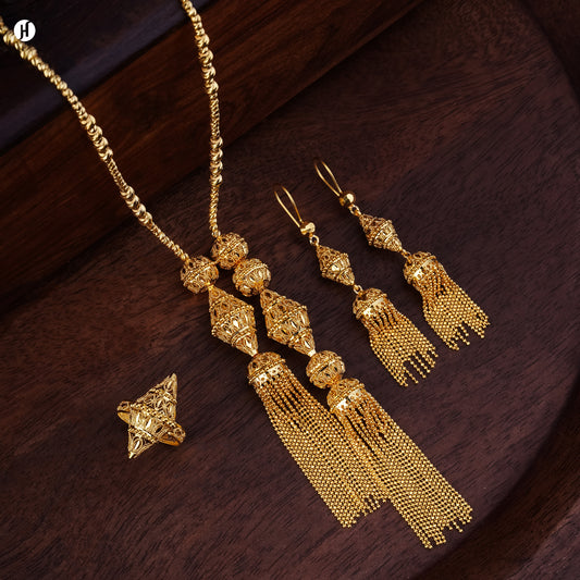 21K Yellow Gold Bahraini Dual Tassel Pendant Necklace Set